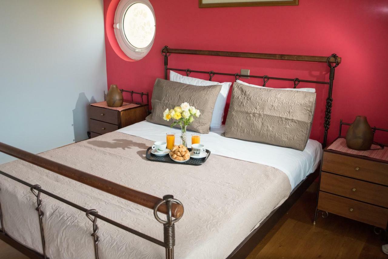 Villa Olympia Vip Dhráfi Zewnętrze zdjęcie