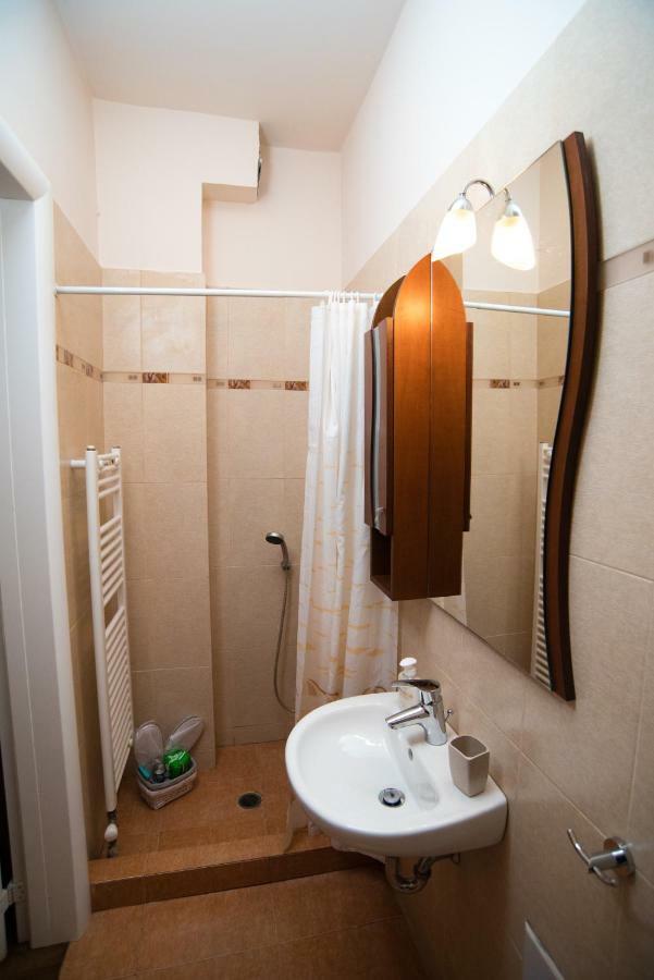Villa Olympia Vip Dhráfi Zewnętrze zdjęcie