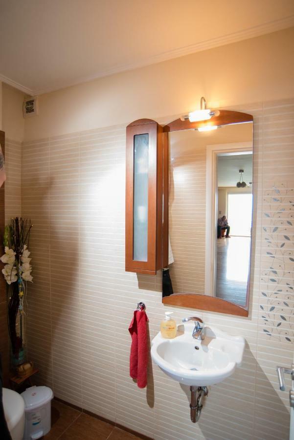 Villa Olympia Vip Dhráfi Zewnętrze zdjęcie